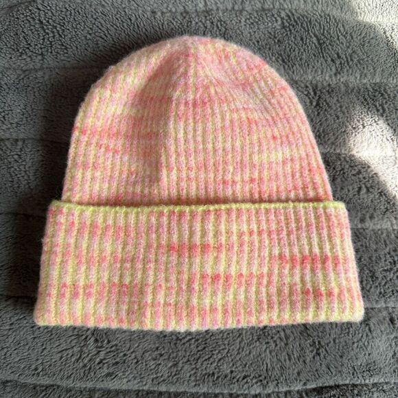 Free People Cosmic space ribbed knit winter hat - Picture 1 of 3